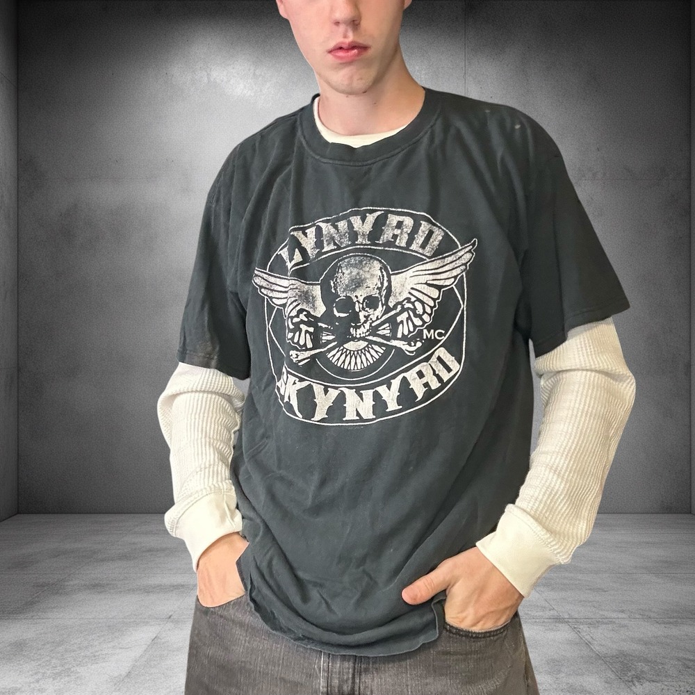 Vintage Lynyrd Skynyrd MC Skull Graphic T-Shirt Anvil Tag Black XL Y2K Boxy Fit